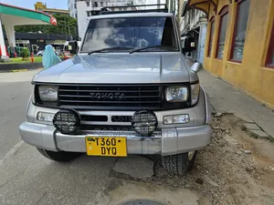 Toyota Land Cruiser Prado 2000 Silver