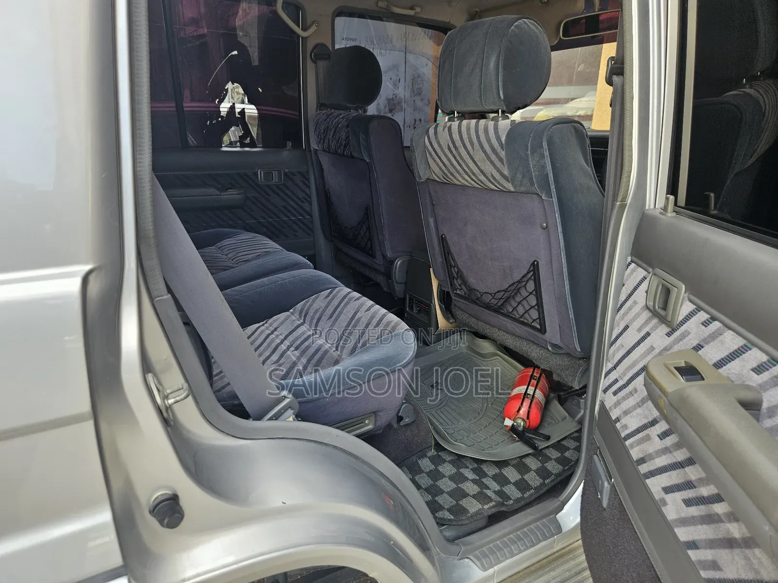 Toyota Land Cruiser Prado 2000 Silver