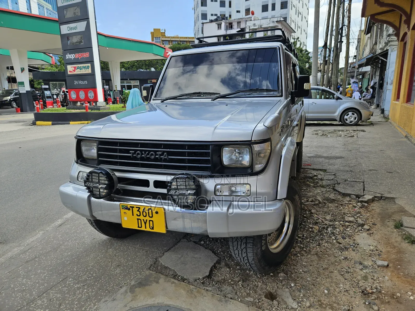 Toyota Land Cruiser Prado 2000 Silver