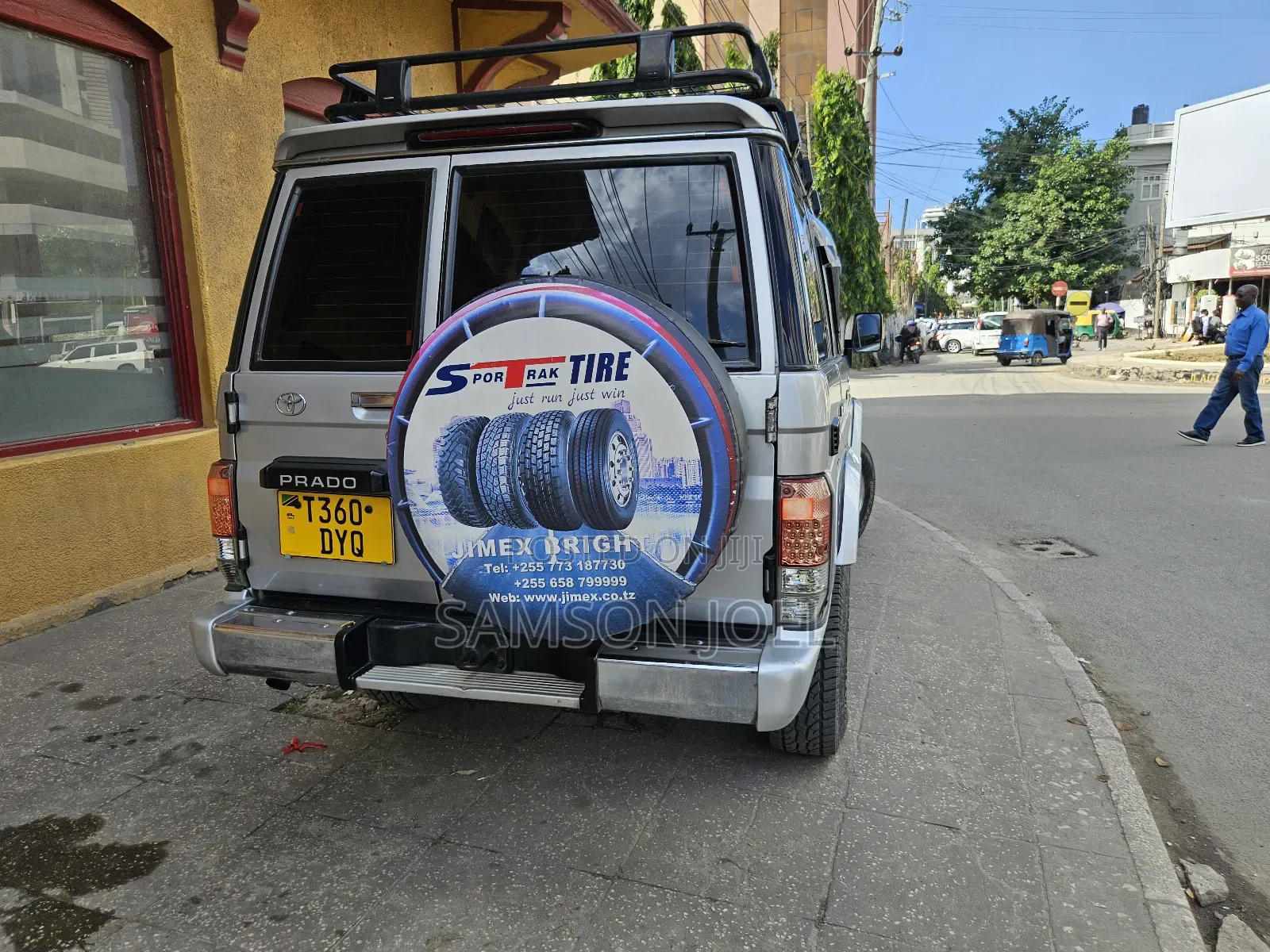 Toyota Land Cruiser Prado 2000 Silver