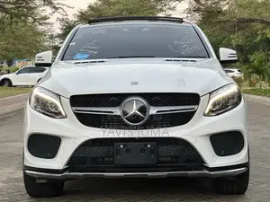 Mercedes-Benz GLE-Class 2017 White