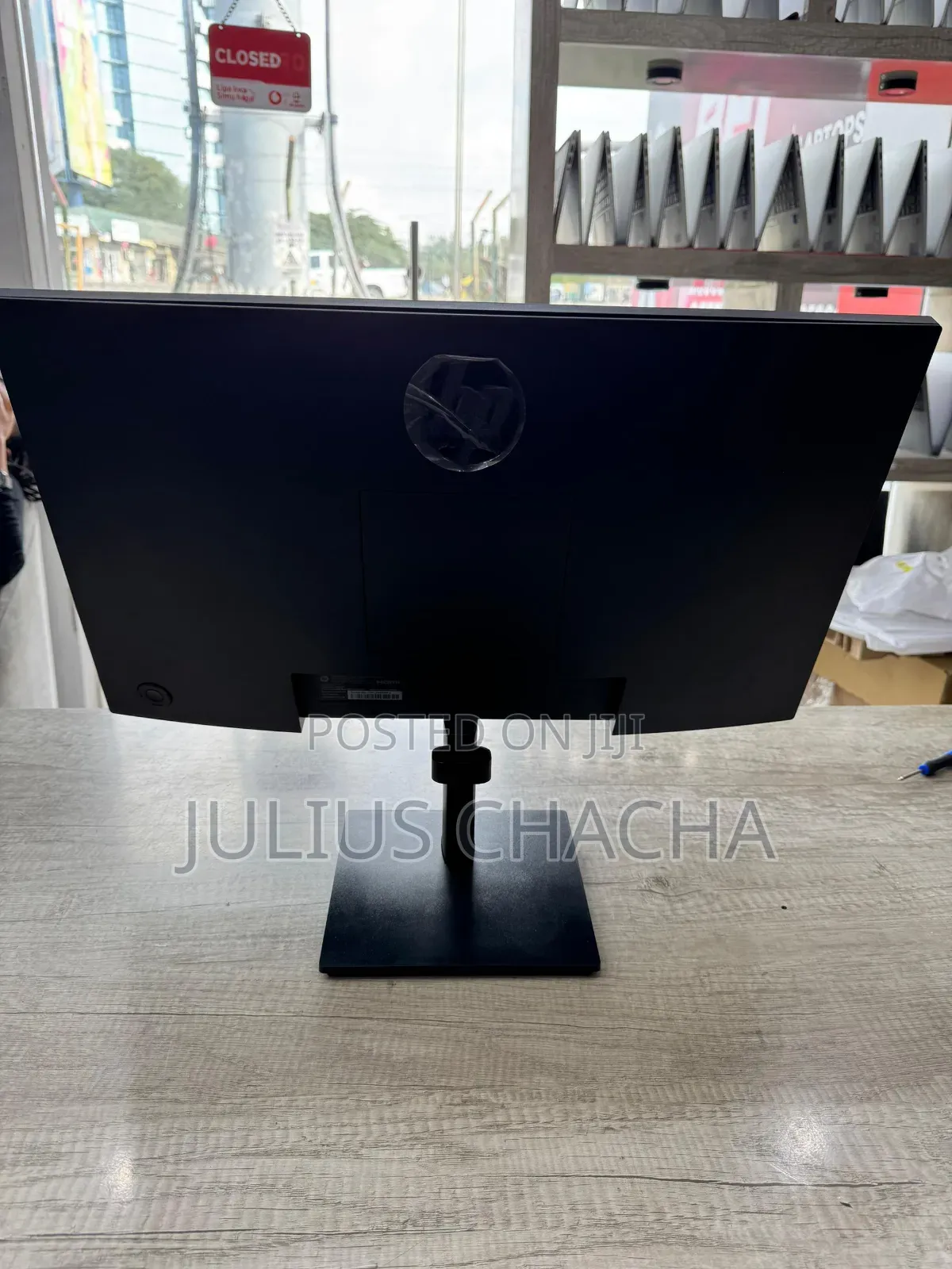 Hp -P24v Monitor 24