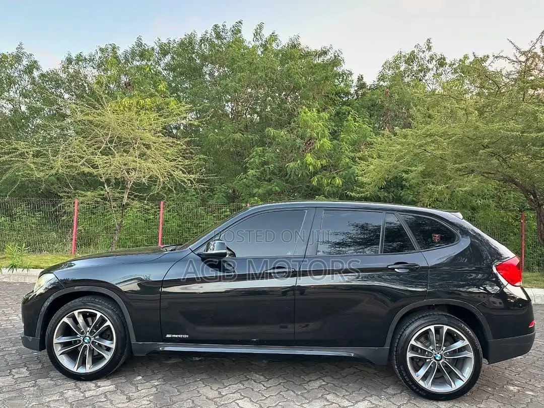BMW X1 2013 Black