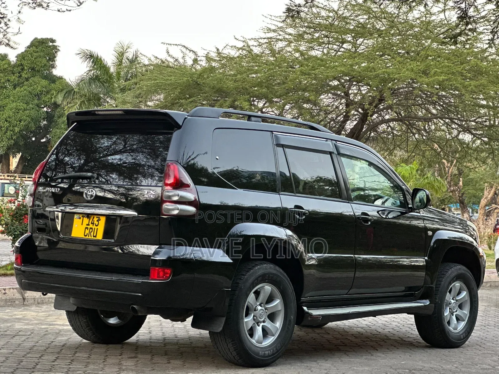 Toyota Land Cruiser Prado 2005 Black