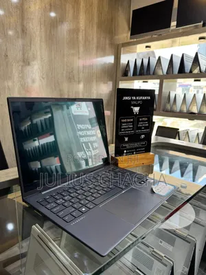 New Laptop HP Elite Dragonfly G4 16GB Intel Core i7 SSD 512GB