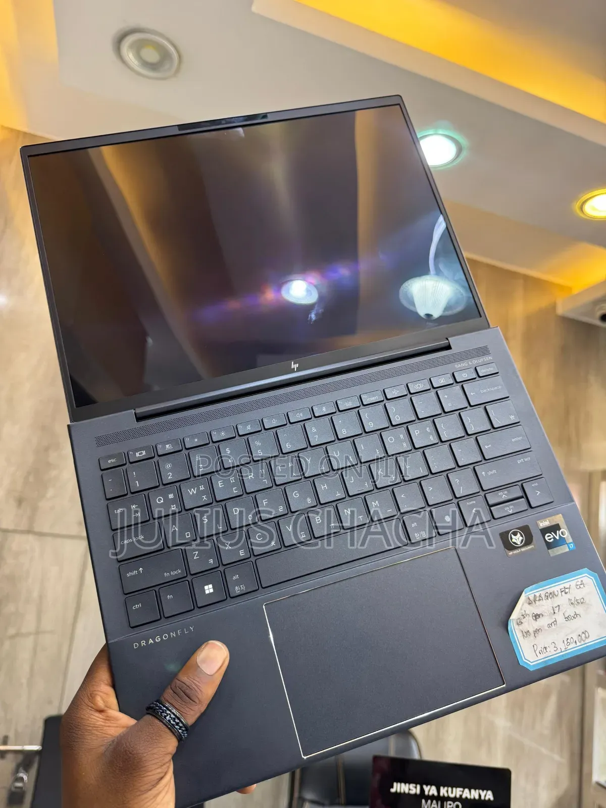 New Laptop HP Elite Dragonfly G4 16GB Intel Core i7 SSD 512GB