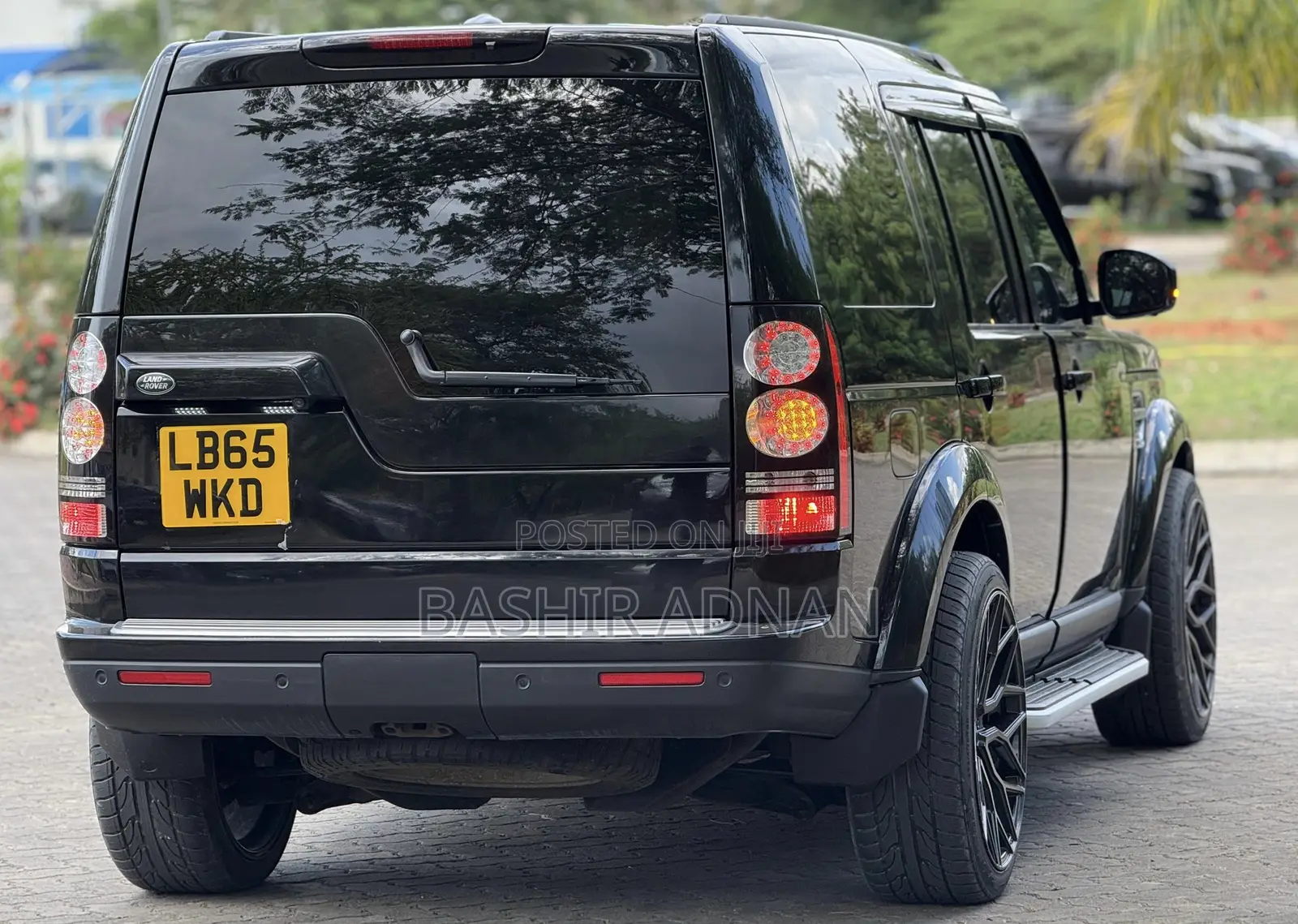 Land Rover Discovery 2016 Black