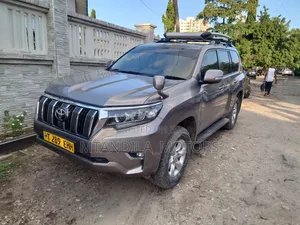 Toyota Land Cruiser Prado 4.0 Petrol GX-L 2020 Gray