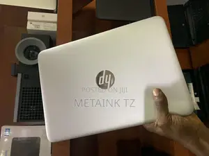 Laptop HP EliteBook 820 G3 8GB Intel Core I7 HDD+SSD 256GB