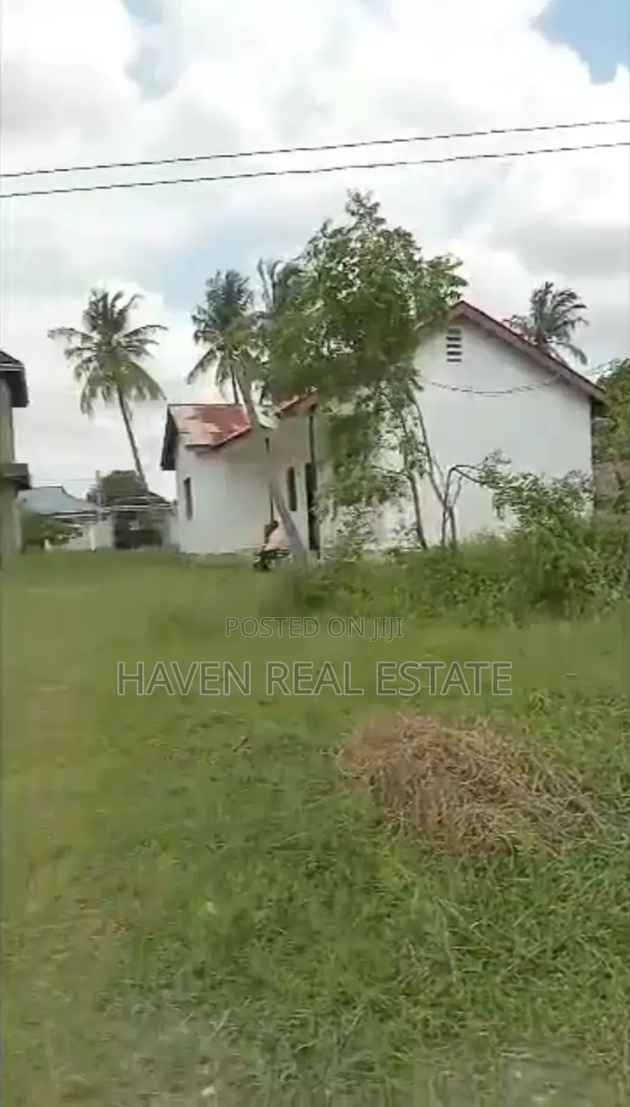 Plot Inauzwa Bahari Beach