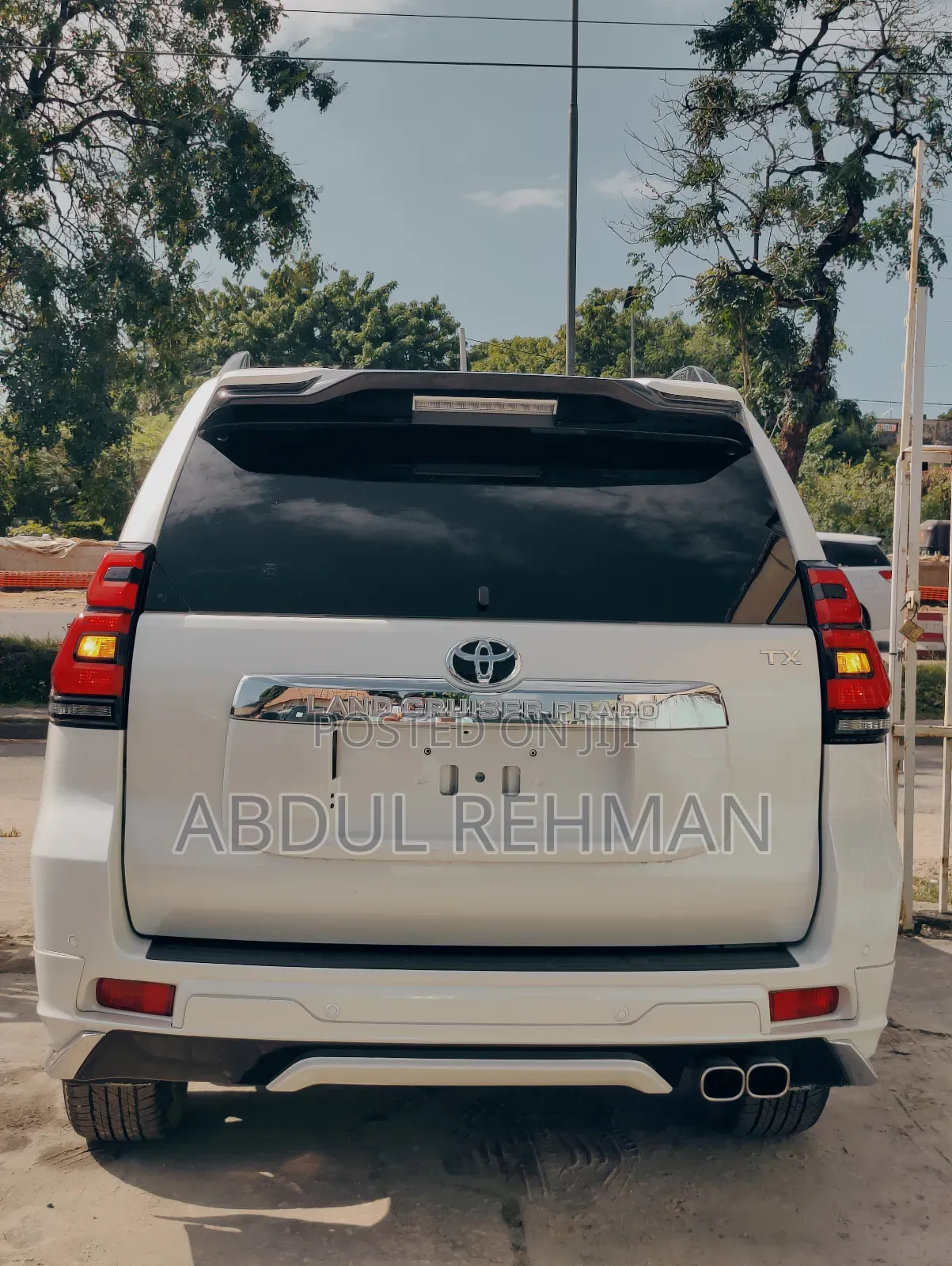 Toyota Land Cruiser Prado 2.7 2022 White