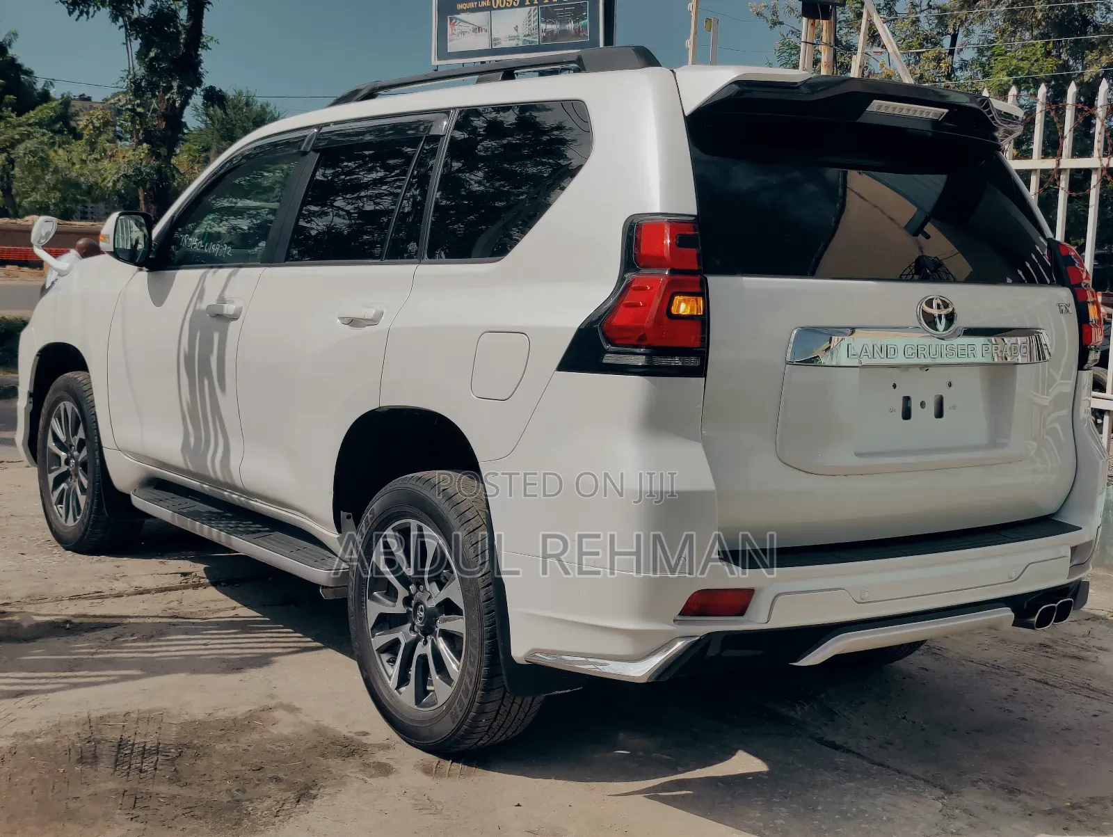 Toyota Land Cruiser Prado 2.7 2022 White
