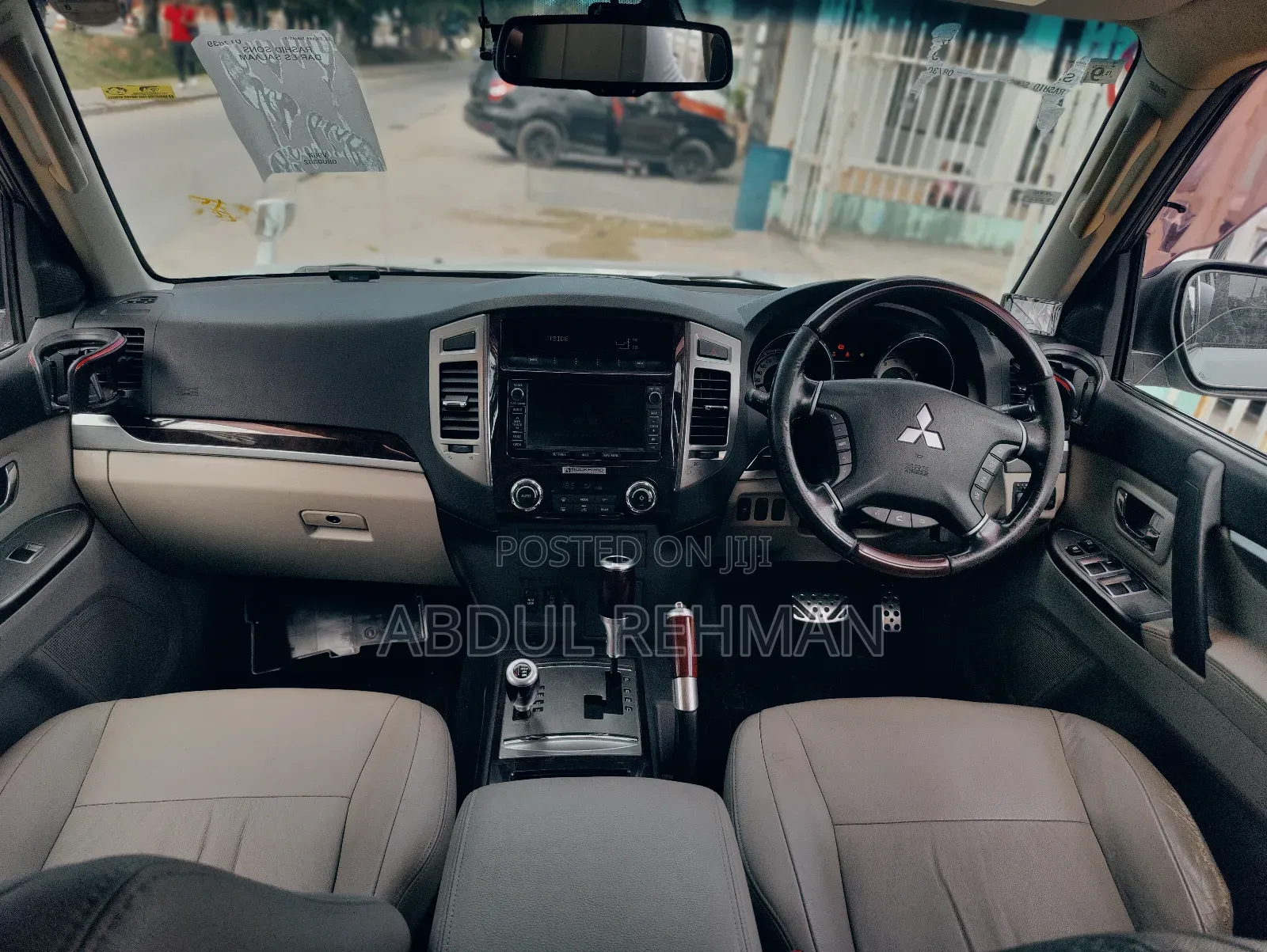 Mitsubishi Pajero V90 3.2 DI-D 2014 White