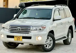 Toyota Land Cruiser 100 4.7 Executive 2008 White