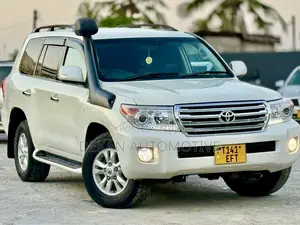 Toyota Land Cruiser 100 4.7 Executive 2008 White