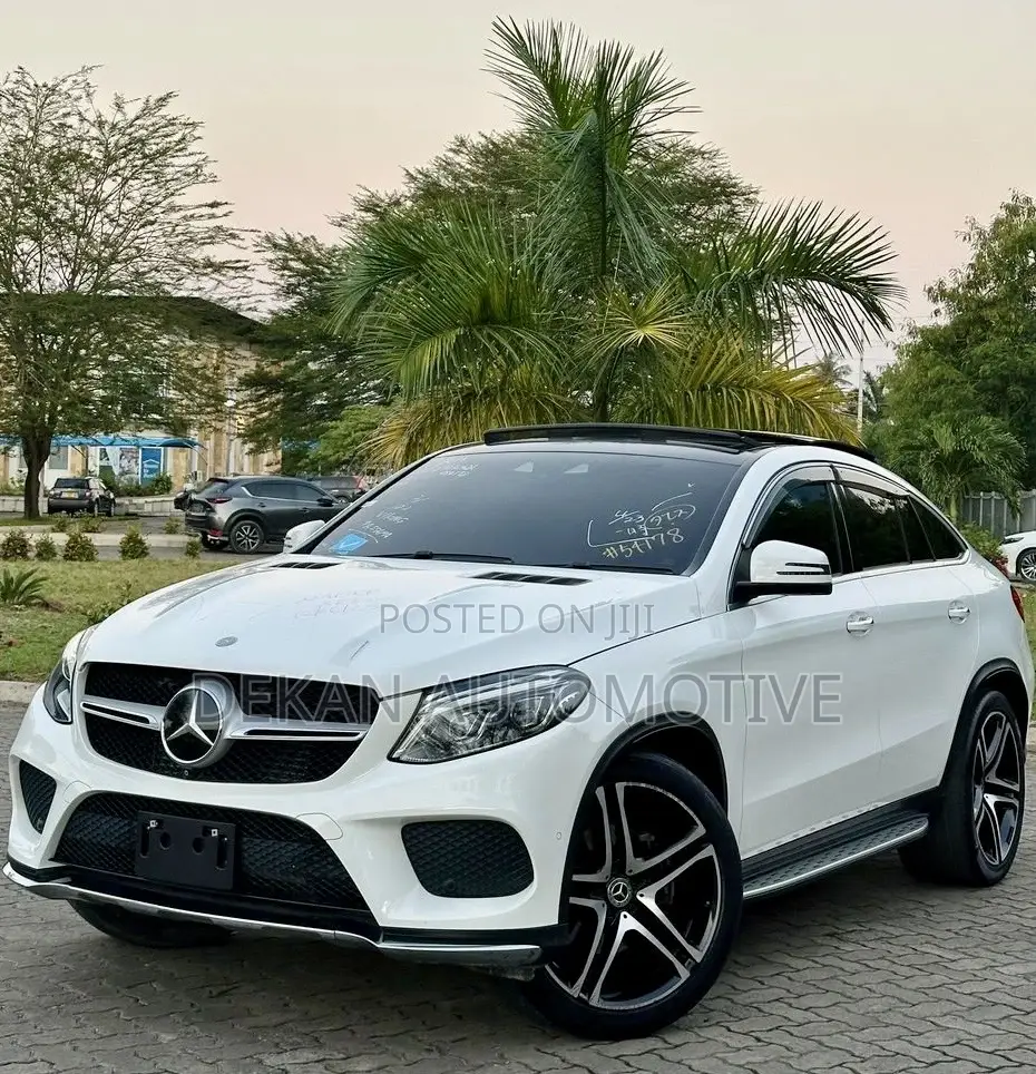 Mercedes-Benz GLC-Class 2017 White
