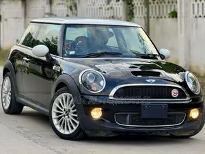 Mini Cooper S 2010 Black