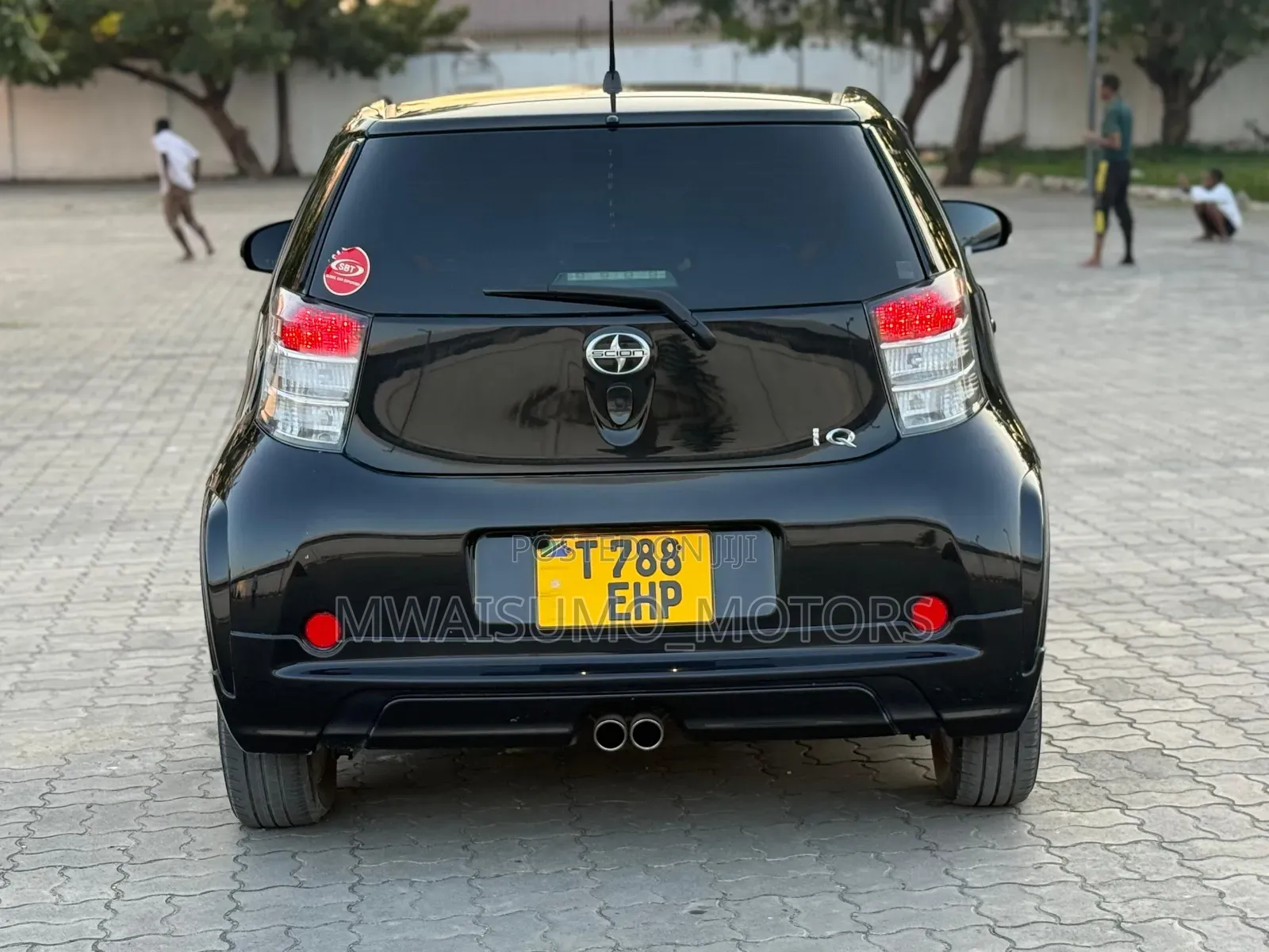 Toyota iQ 2010 Black