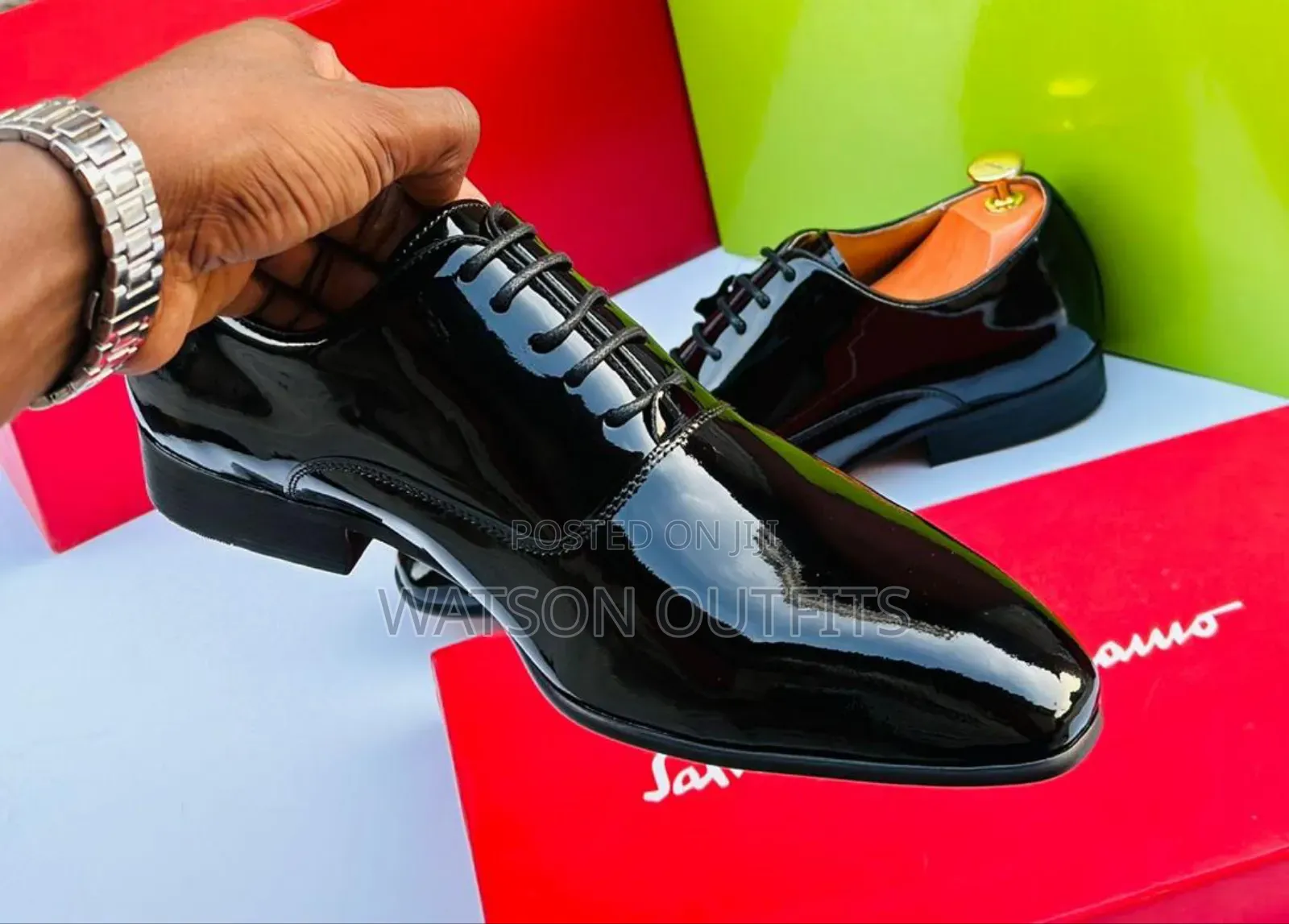 Men's Exceptional Black Shinning Leather Shoes