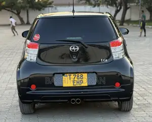 Toyota iQ 1.0 2010 Black