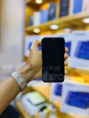 Apple iPhone 11 128 GB Black