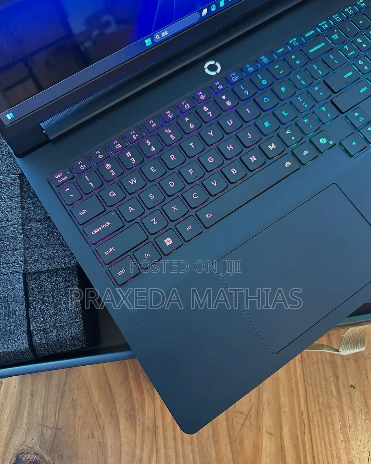New Laptop Lenovo Lrgion 7i 32GB Intel Core Ultra 9 SSD 1T