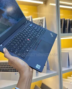 Laptop Lenovo ThinkPad T14 16GB Intel Core I5 SSD 512GB