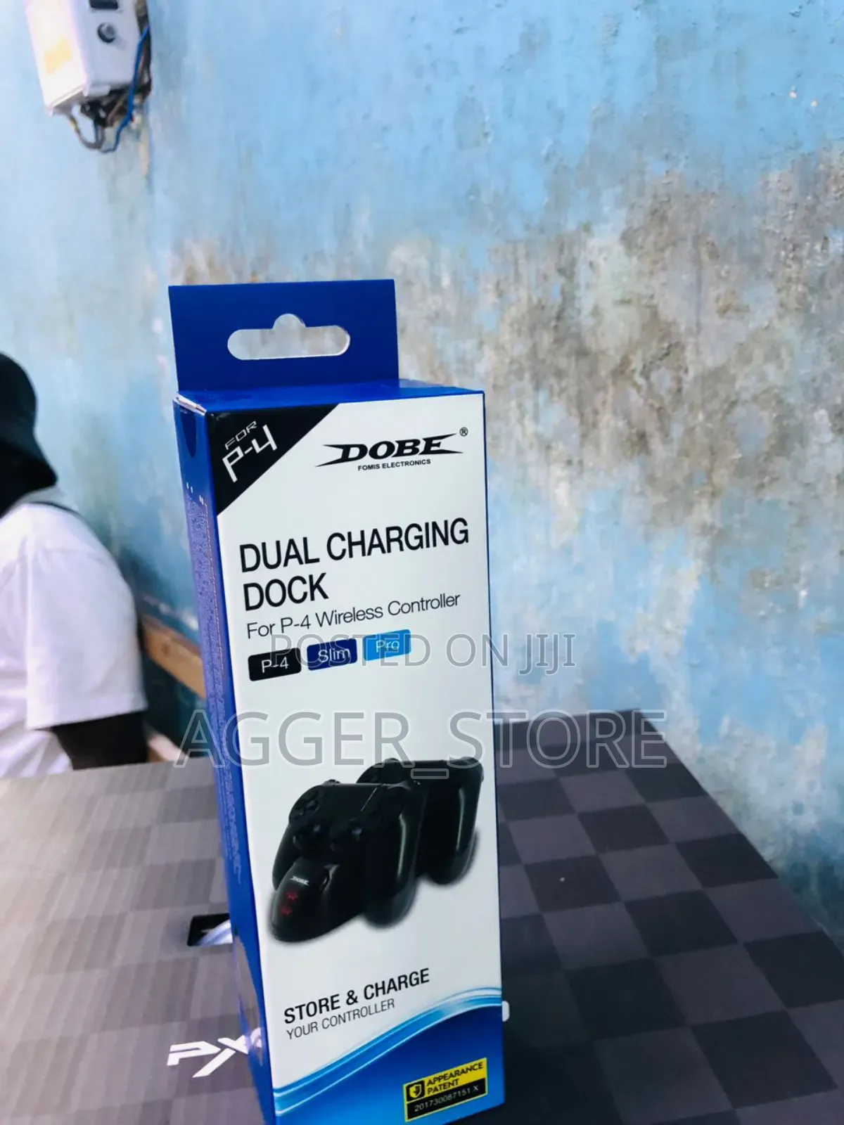 Charging Dock//Station for Ps4 and Ps5 Pads (Inacharge Pads)