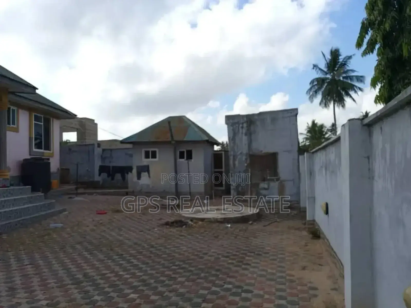 3bdrm House in Mbezi Msumi, Kinondoni for sale