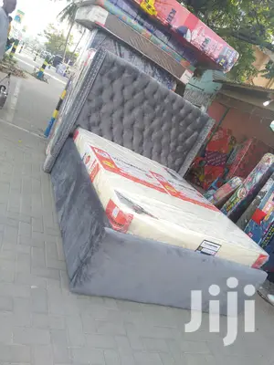 Vitanda Full Na Godoro