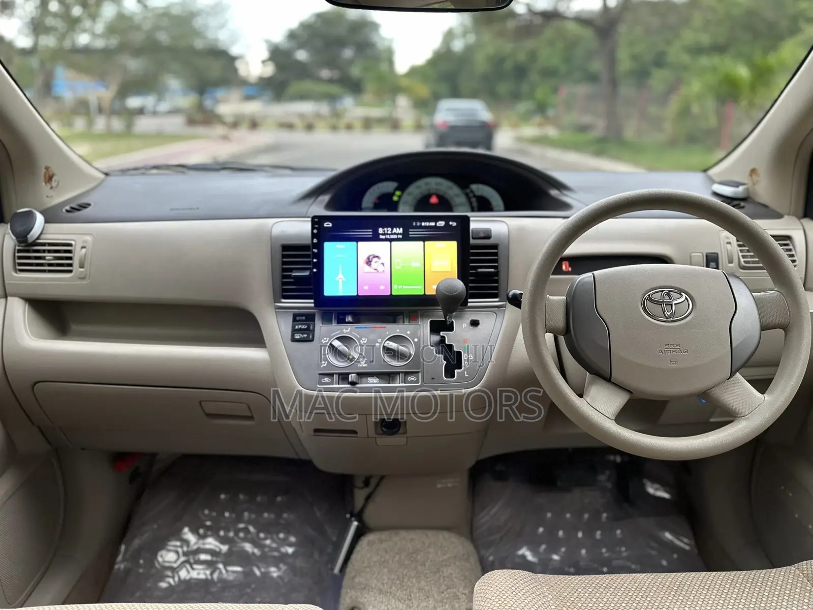 Toyota Raum 2008 Silver