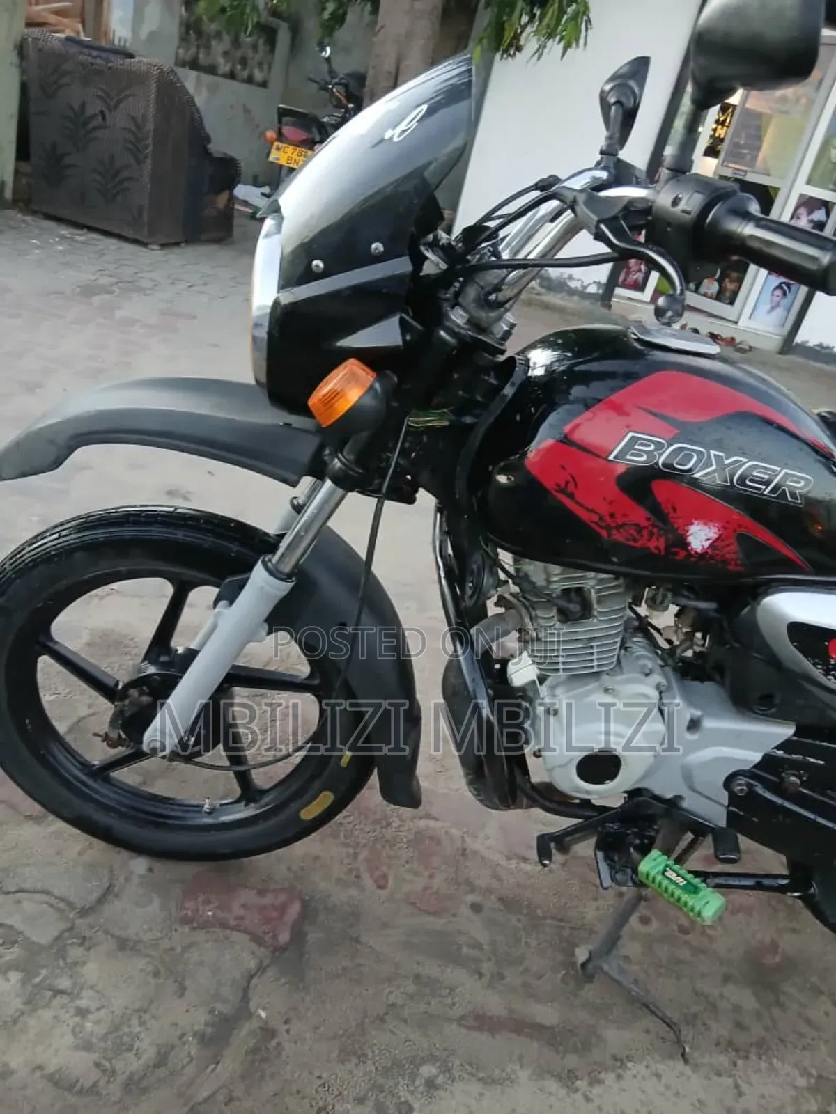 Bajaj Boxer X125 2024 Black