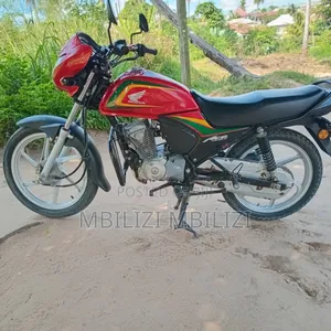 Honda 2025 Red