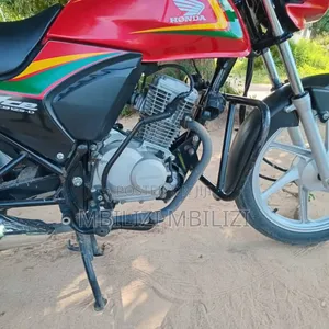 Honda 2025 Red