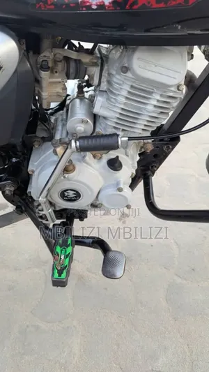 Bajaj Boxer X125 2024 Black