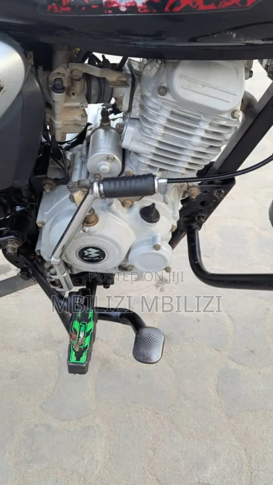 Bajaj Boxer X125 2024 Black