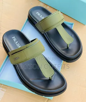 Top Quality Prada Materials Sandals Suitable for Men