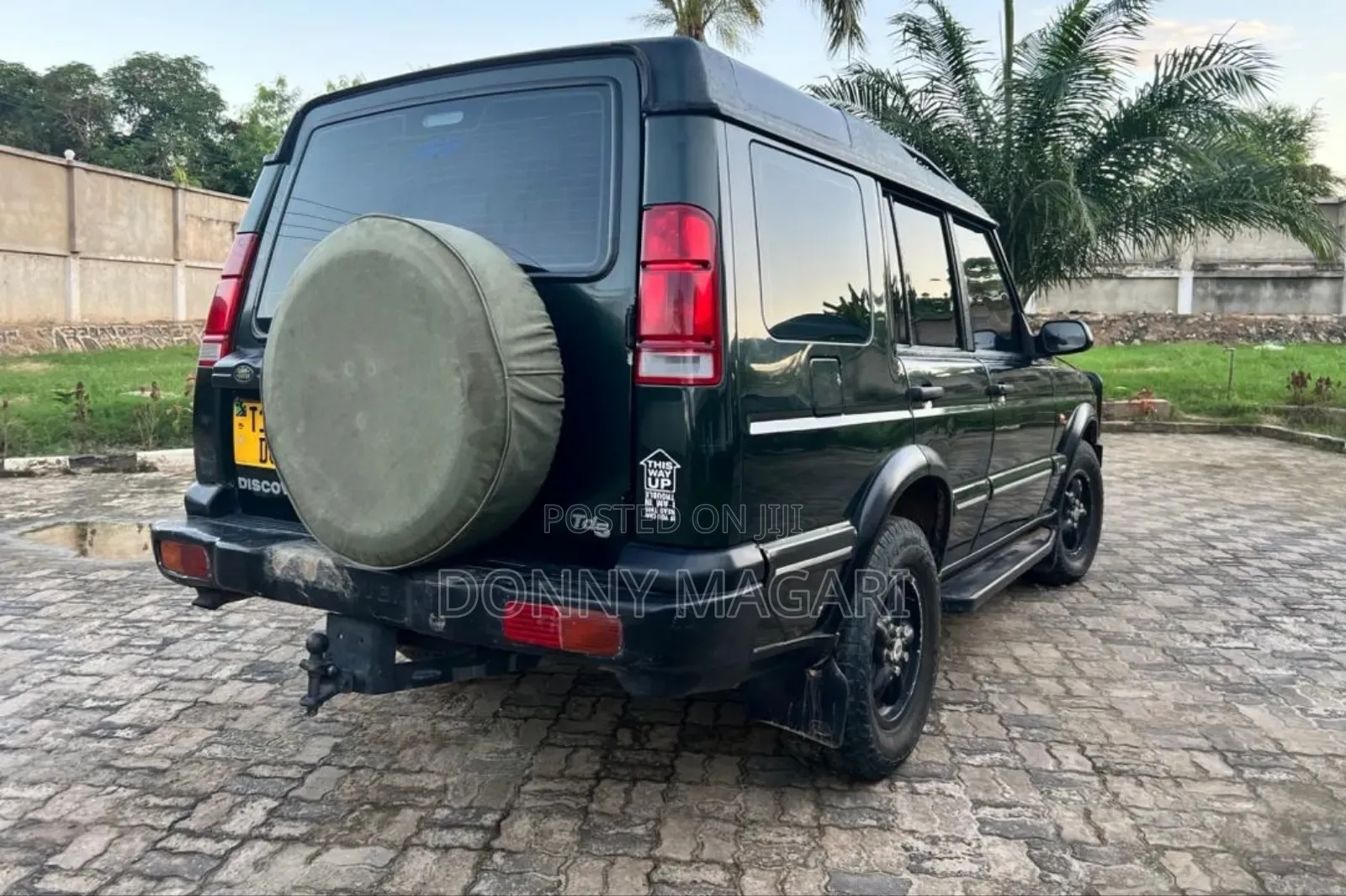Land Rover Discovery 2013 Green