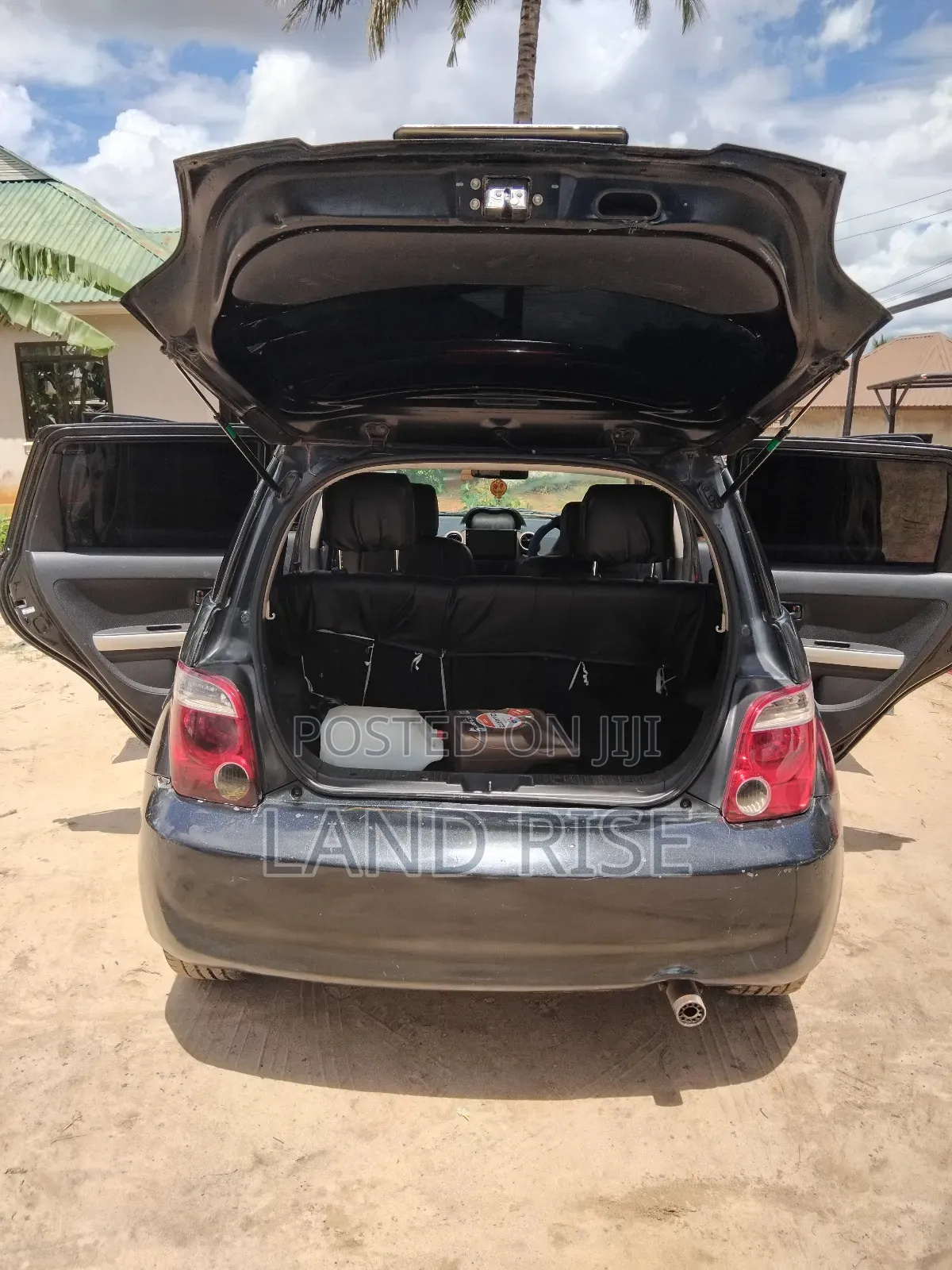Toyota IST 2006 Black
