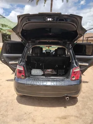 Toyota IST 2006 Black