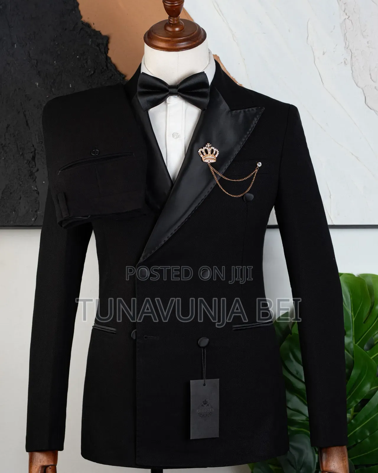 Black Suit Kali
