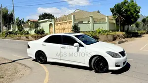 Toyota Crown 2009 White