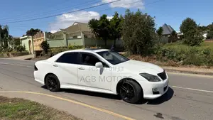 Toyota Crown 2009 White