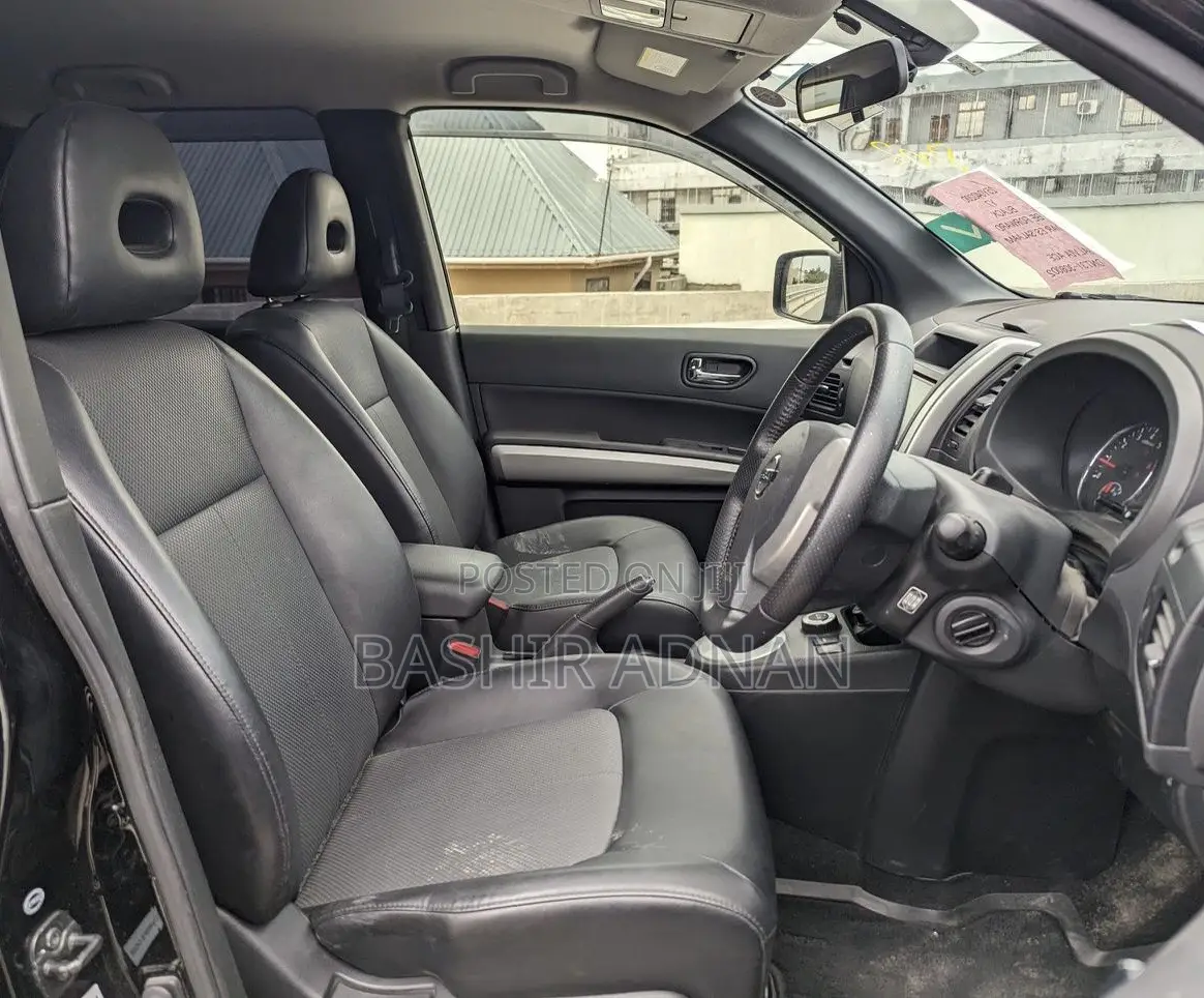 Nissan X-Trail 1.6 Diesel FWD 2014 Black