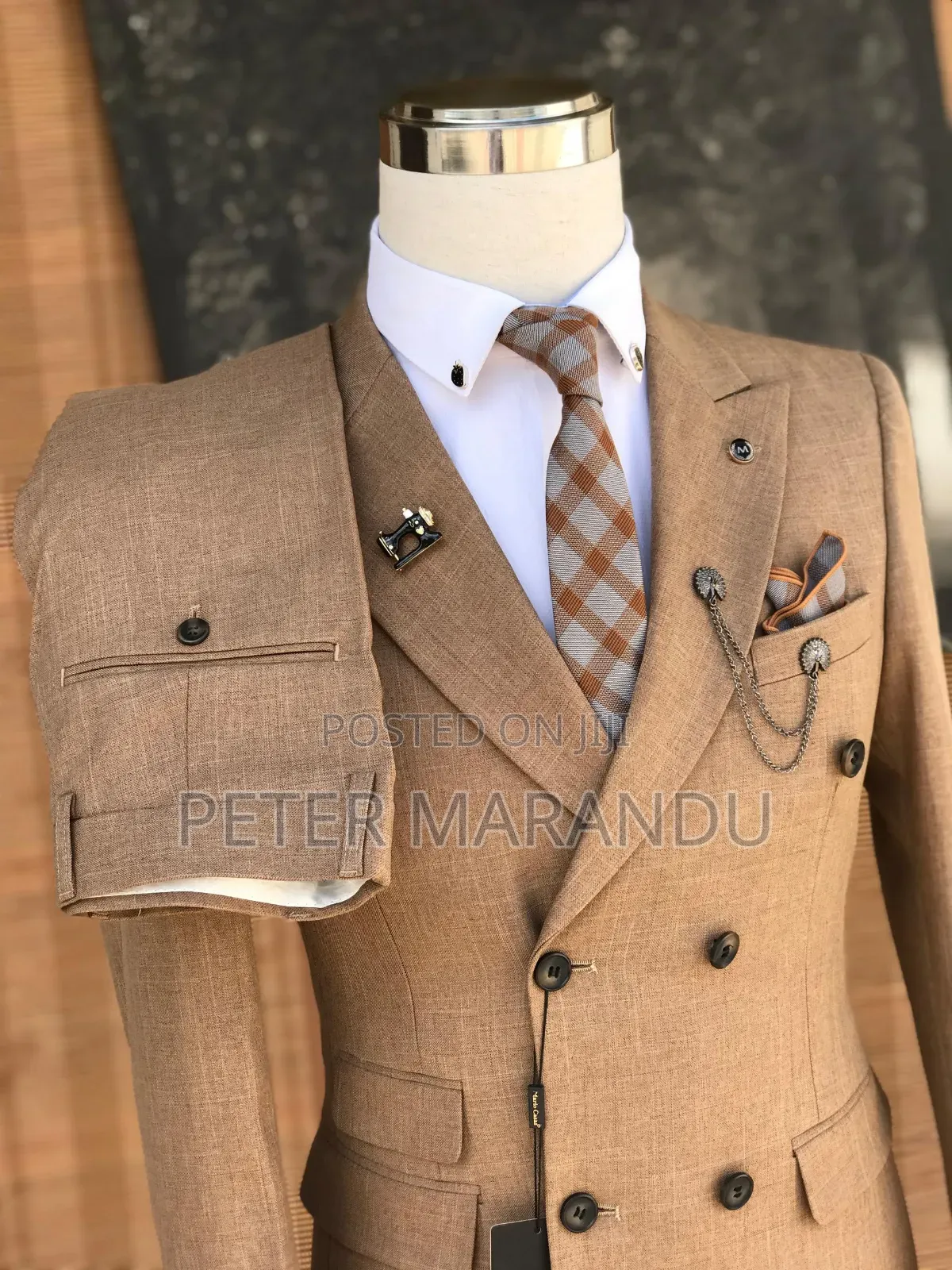 Six Button Nzuri Na Kali
