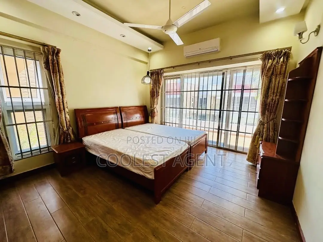Furnished 3bdrm Villa in Coolest Estate, Oyster Bay for rent