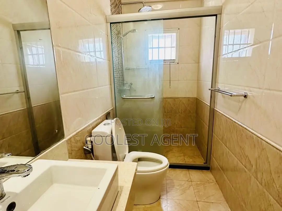 Furnished 3bdrm Villa in Coolest Estate, Oyster Bay for rent