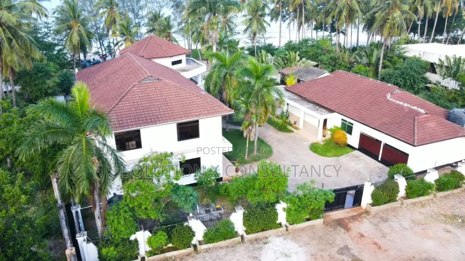 8bdrm House in Mbezi Beach for rent