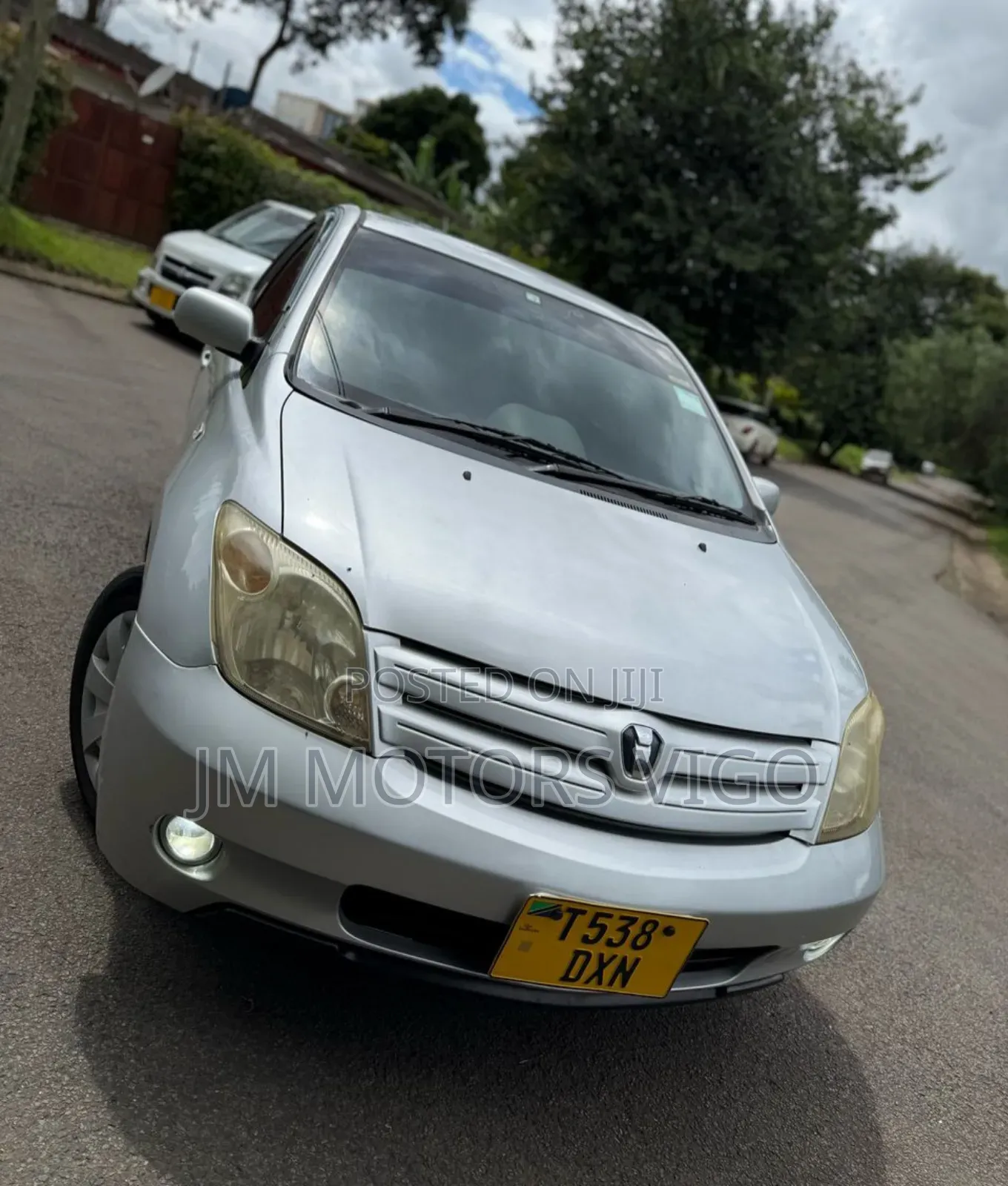 Toyota IST 2003 Silver