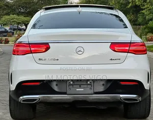 Mercedes-Benz GLE-Class 2018 White